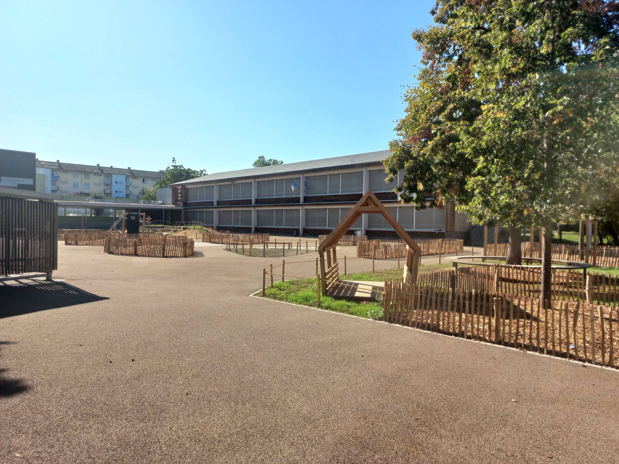 cour d'école végétalisée à Strabourg