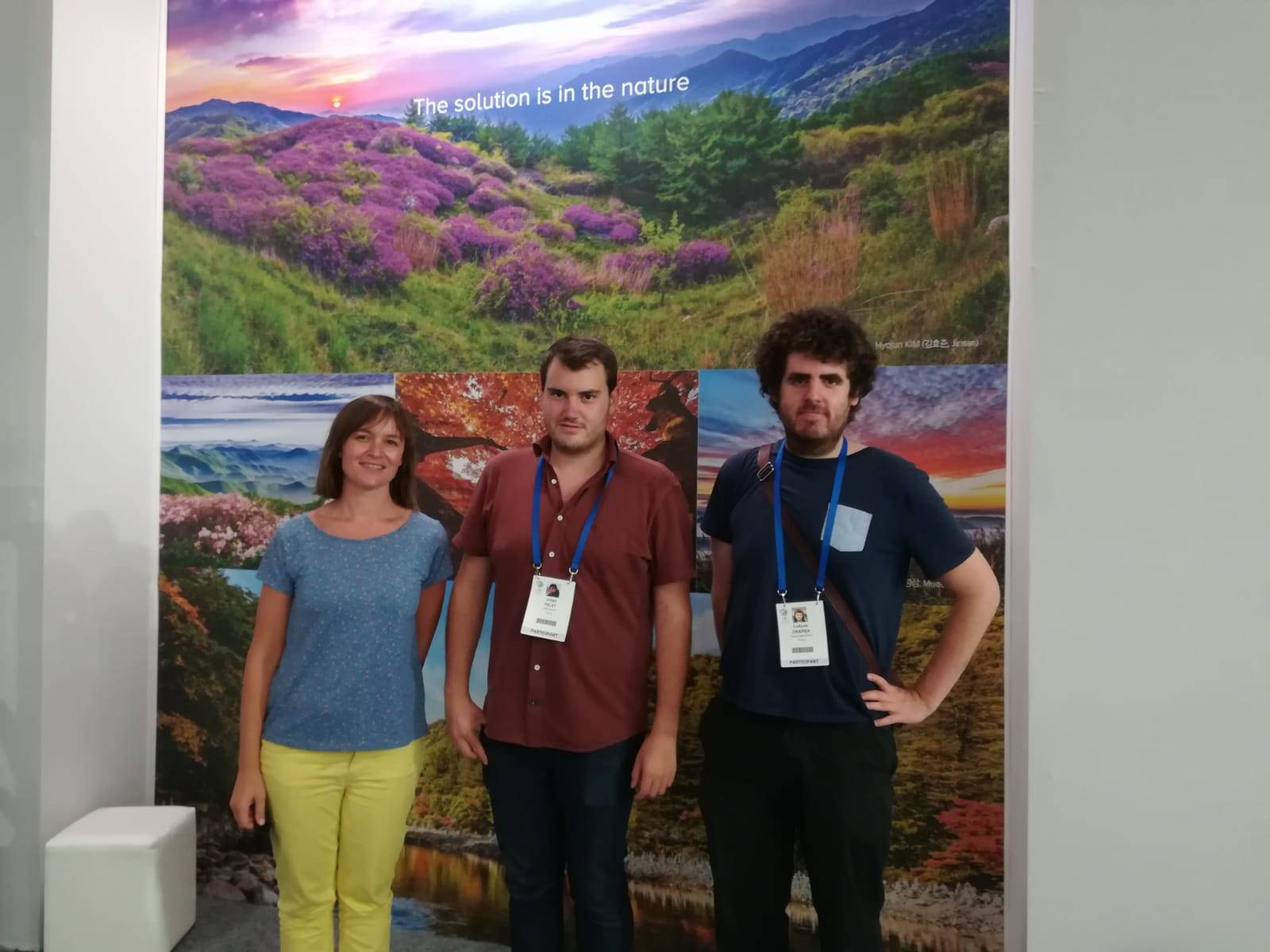 Les membres de l'équipe à Marseille lors du congrès mondial de la nature